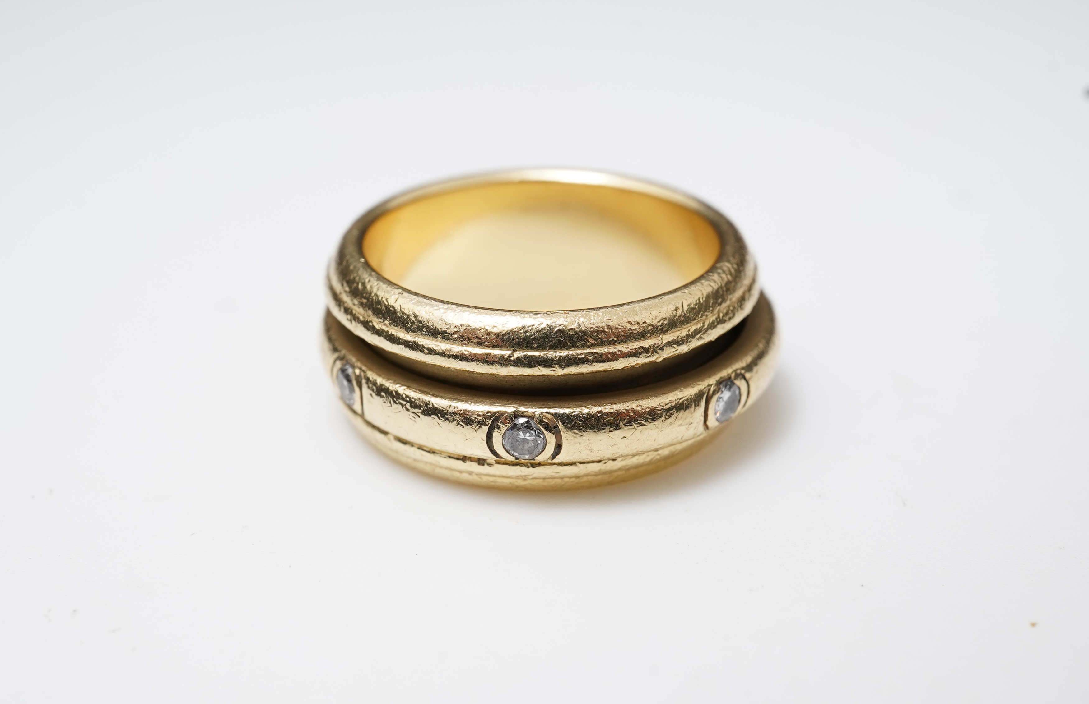 Piaget, a gold and diamond 'Possession' ring